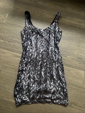 Guess by Marciano | Black and Silver Sequin Mini Dress Y2K 90’s Size Small